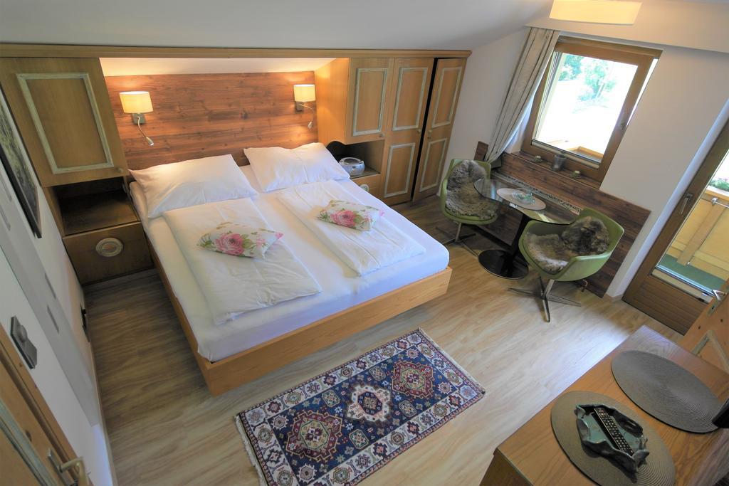Haus Mattersberger Apartment Матрей ин Остирол Екстериор снимка